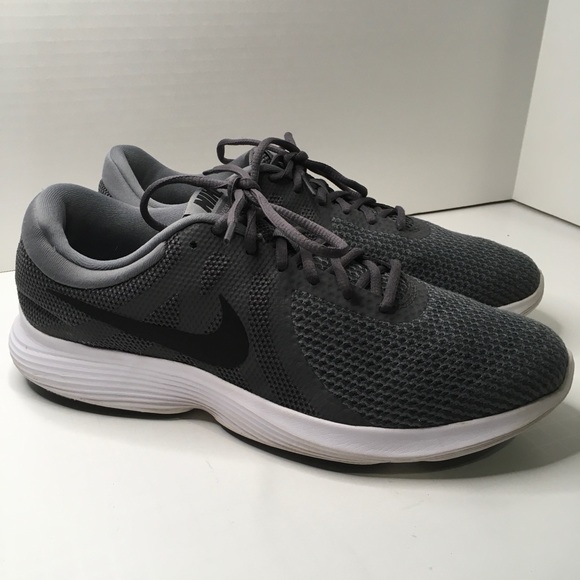 Men’s Nike Athletic Shoes Size 11 main image 6